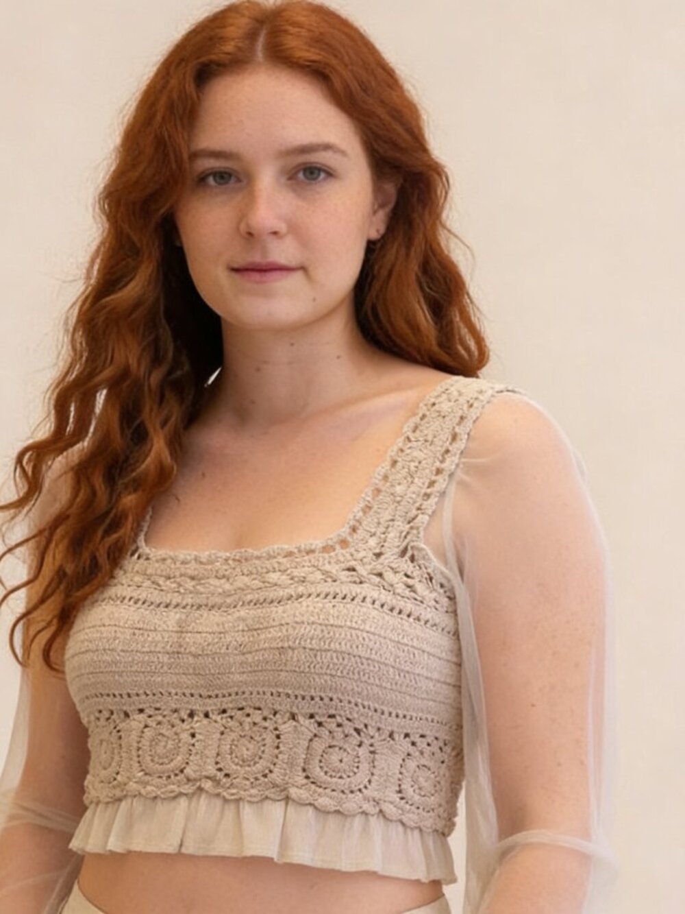 New small American Eagle cream puff sleeve crochet blouse 13 Ptp length 17 inch